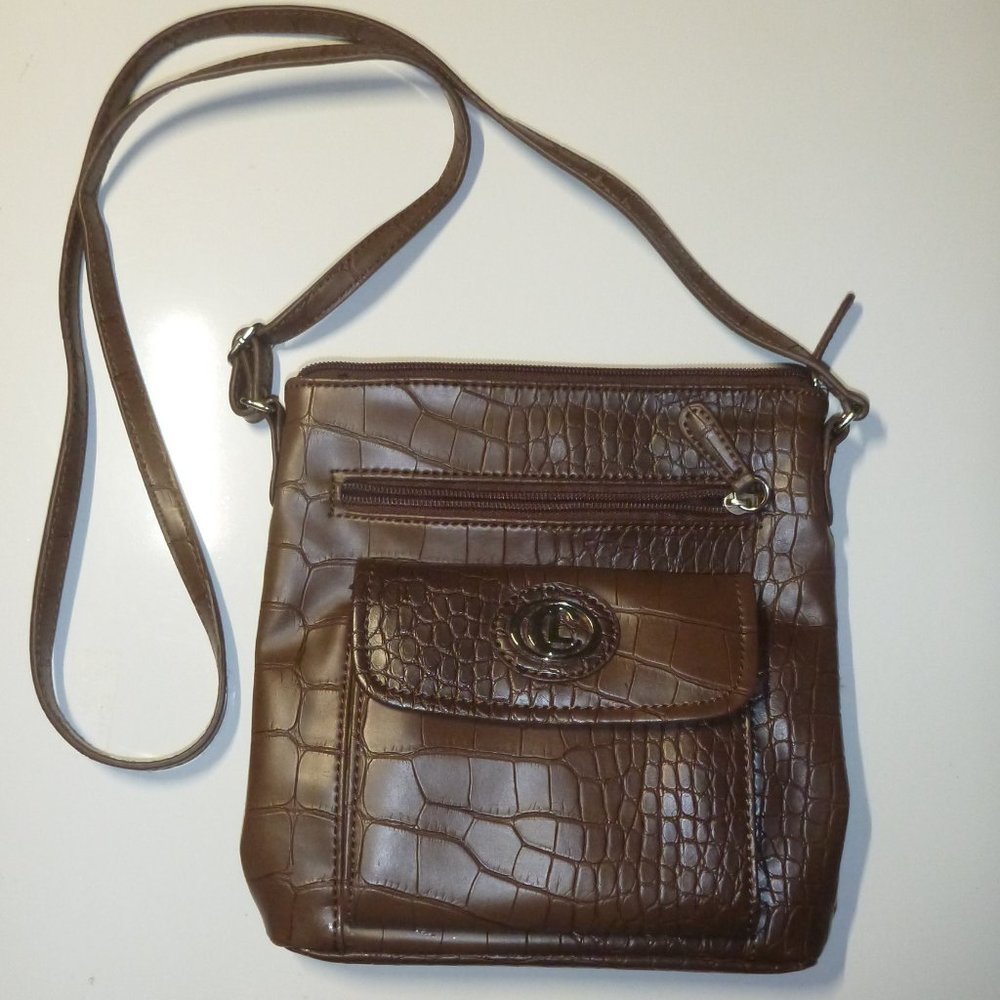Carryland Crossbody Bag